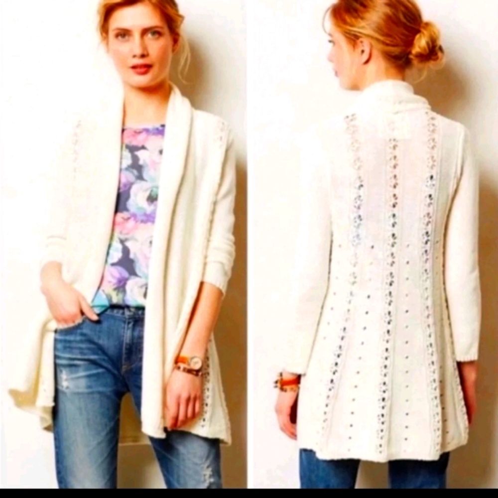 Anthropology light sweater Xl